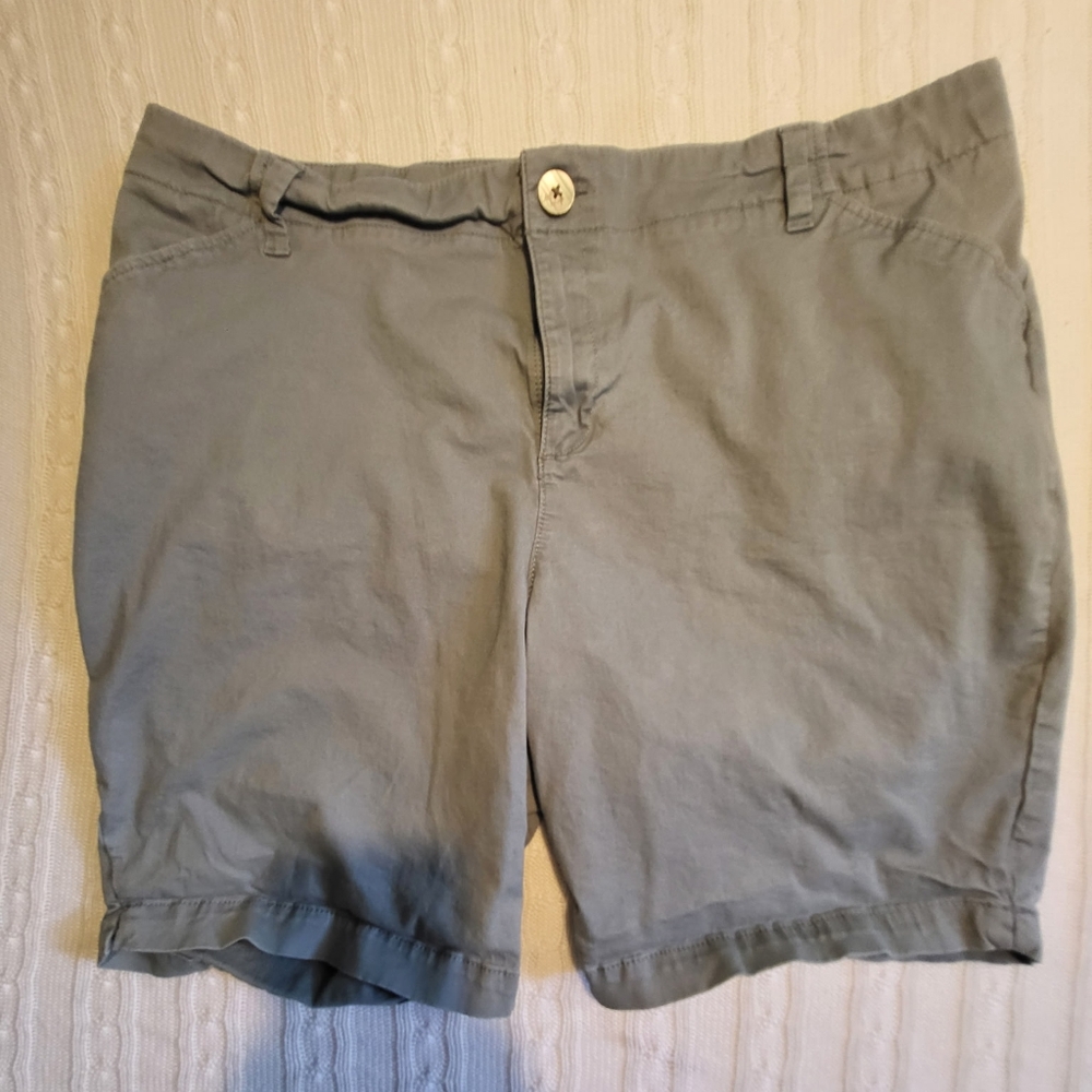 Lee Gray Bermuda Shorts Regular Fit Size 20